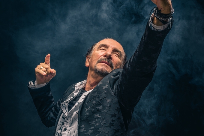 Odgođen koncert Željka Bebeka