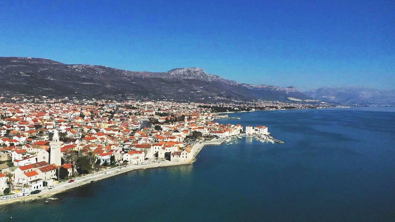 JAVNI POZIV  za financiranje programskih sadržaja elektroničkih medija u 2022. godini