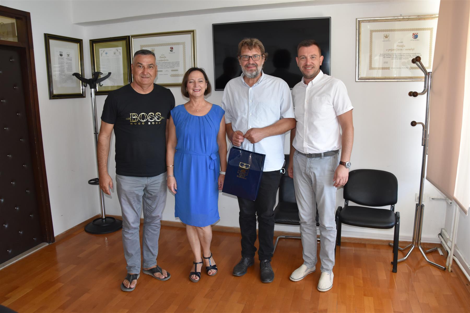 Predstavnik Hrvata u Srbiji Tomislav Žigmanov na prijemu u Gradu Kaštela