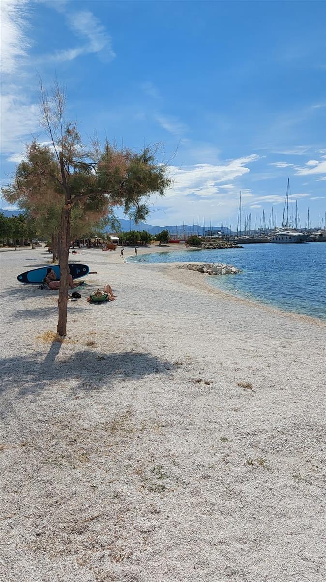 Nakon velikog požara, plaža Kamp očišćena i sigurna za kupače