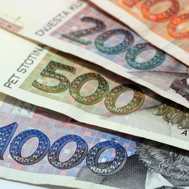 Obavijest o podjeli božićnica