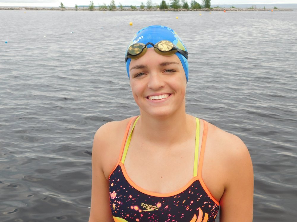 Dina Levačić od Kaštela do Splita pliva za Udrugu Perle