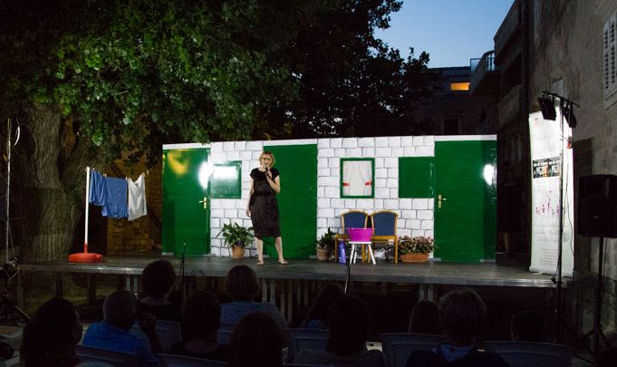 „Naše čakule“ na brcu u Kaštel Starom