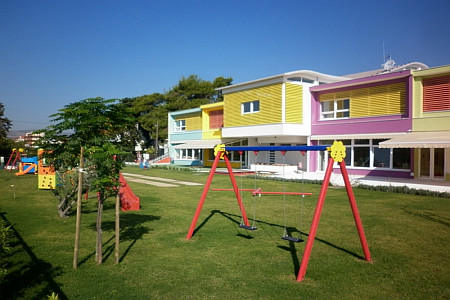 Oglas o provođenju postupka e-upisa djece u programe vrtića i jaslica DV „Kaštela“ za pedagošku godinu 2021./2022.