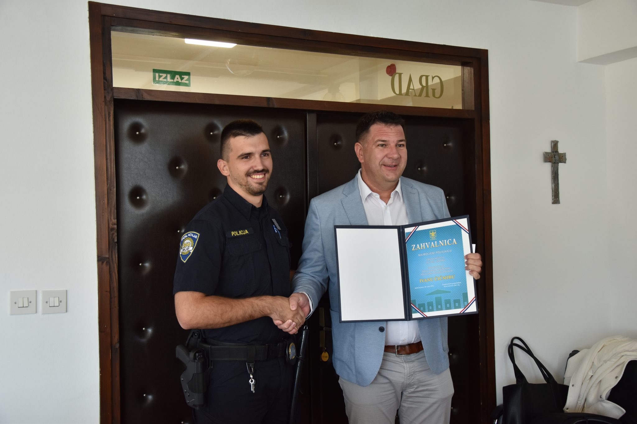 Ivan Čičmir najbolji kaštelanski policajac 2025. godine