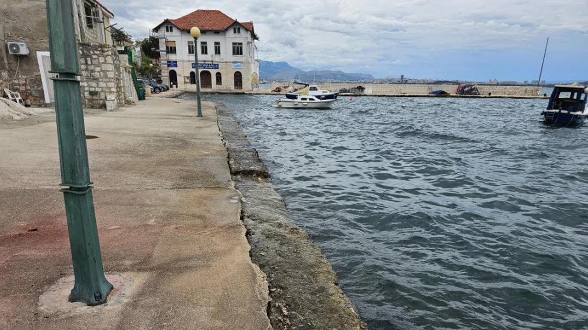 Obavijest o početku radova na sanaciji obalnog pojasa u Kaštel Kambelovcu